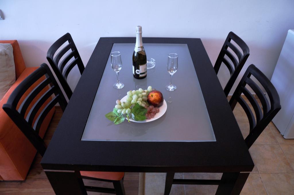 Tomi Family Apartments Солнечный берег Номер фото